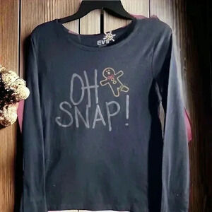 Ellen Degeneres EV1 “Oh Snap” Women's Christmas gingerbread man Tee Medium
